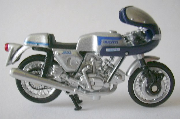 ducati 900SS 1.40